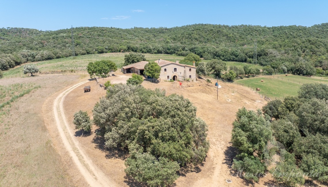 Vistes de la masia