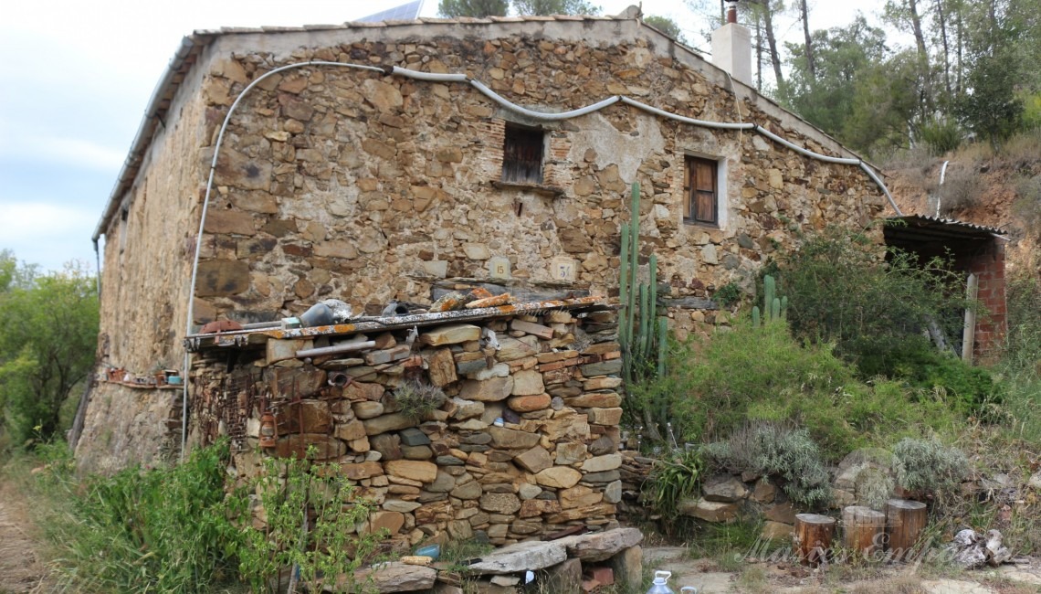 Façana de la masia