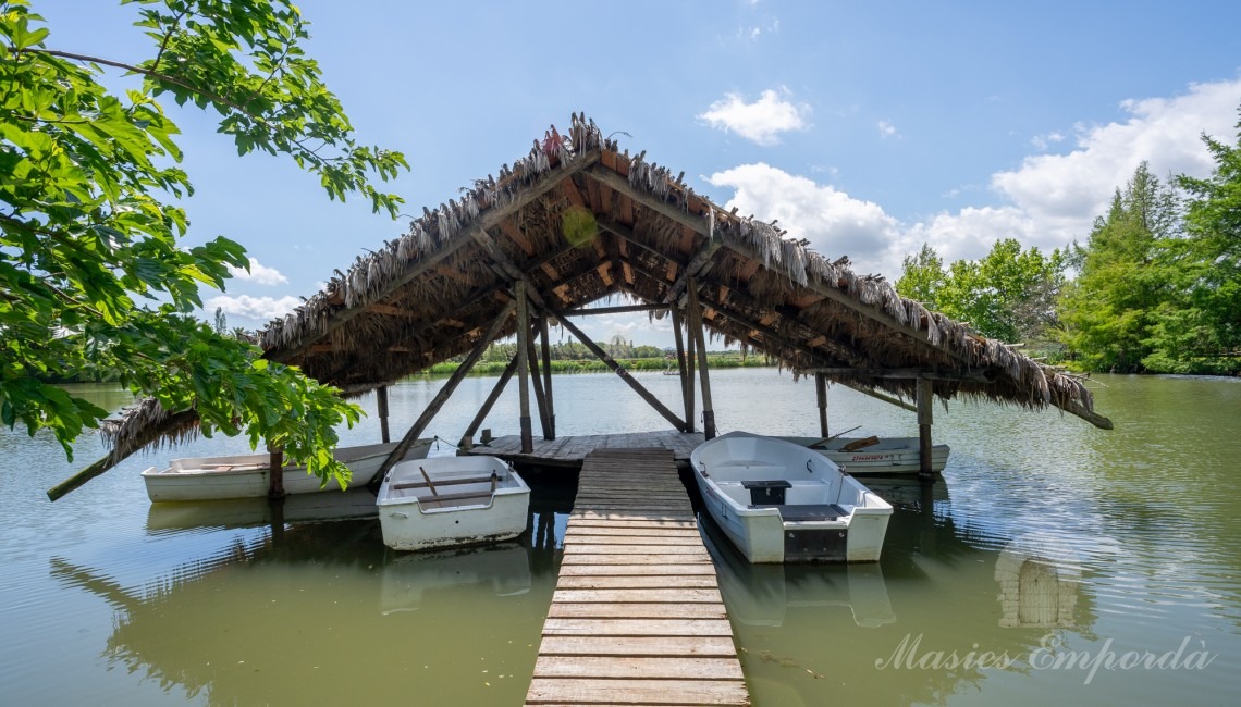 Vistes de l'embarcador del llac