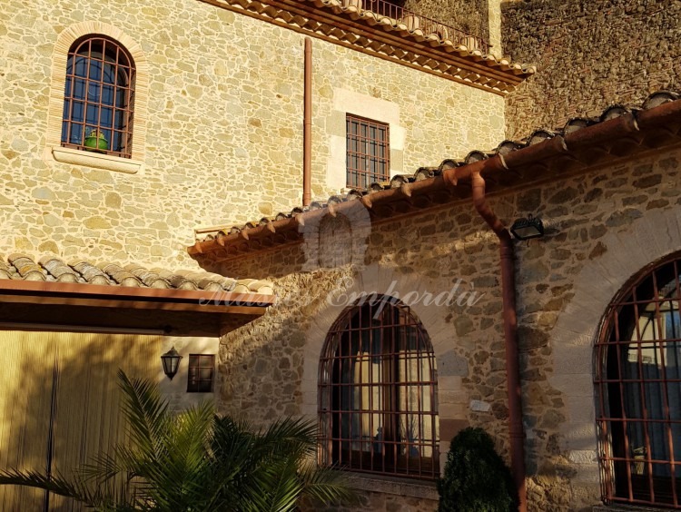 Vista de façana interior de la casa